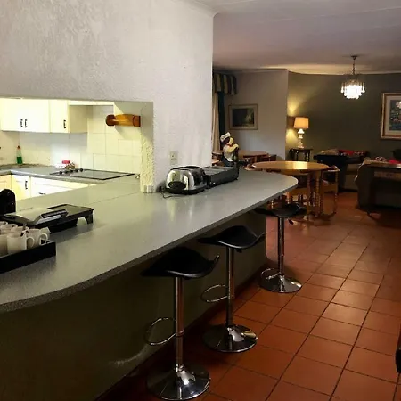 Summerplace Holiday Home Hazyview Buitenkant foto